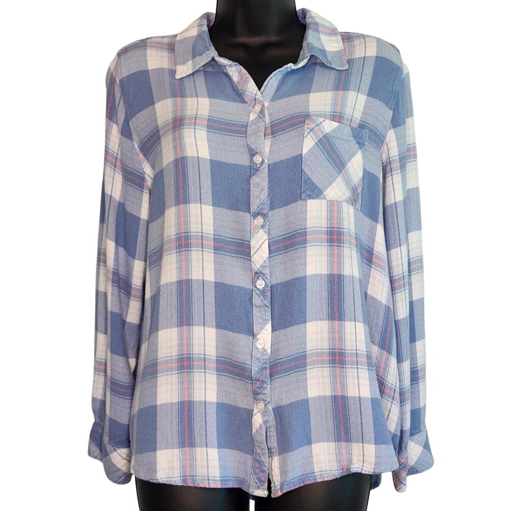Well Worn plaid flannel shirt light blue and white size L